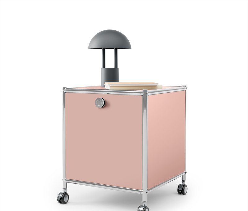 Tchibo - Beistelltisch Metall »Cn3« mit 1 Klappfach - 40x40x49cm - chrom - Stahl / Aluminium / Kunststoff