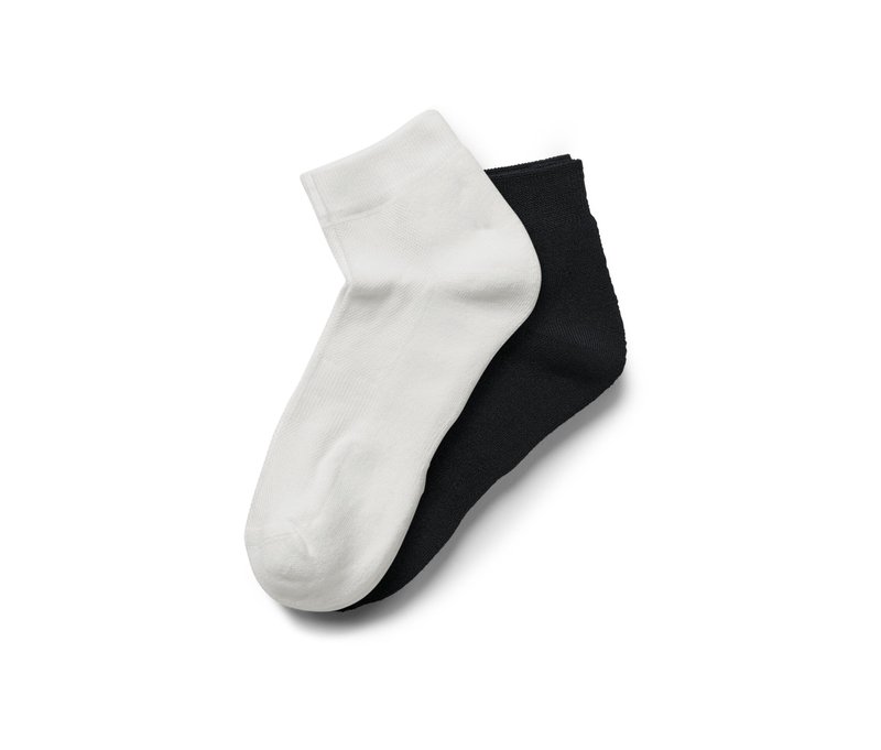 Tchibo - 2 Paar Sportsocken Coolmax® - Unisex - Gr. 39-42 - schwarz