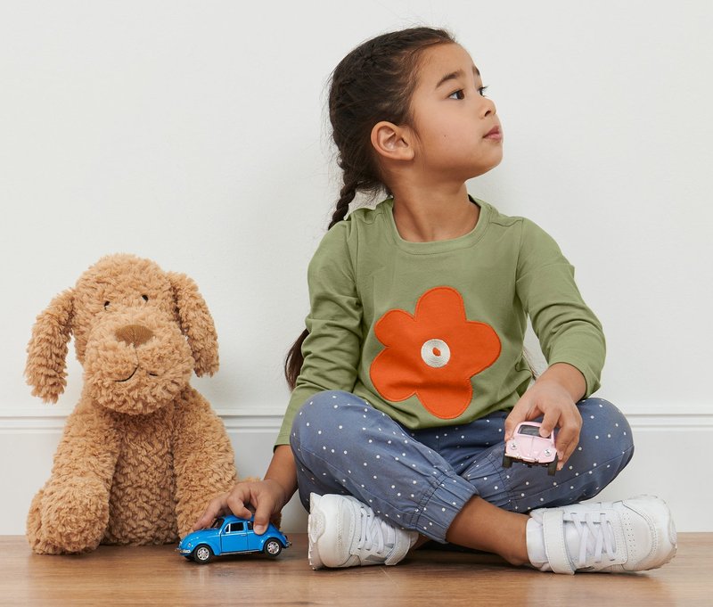 Tchibo - 2 Kleinkinder-T-Shirts - Kinder - Gr. 122/128 - dunkelblau/geblümt