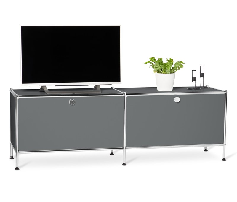 Tchibo - Lowboard Metall »Cn3« mit Klappenfächern - 152x40x51,5cm - chrom -